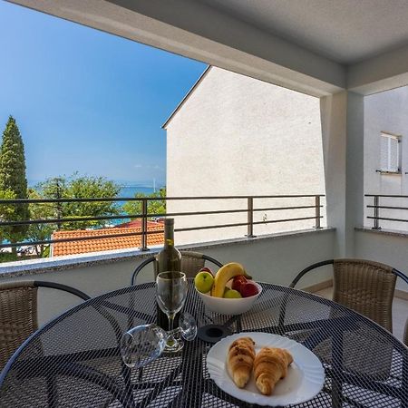 Luxury Apartments Lovorka 3 & 4***/**** Selce Eksteriør bilde